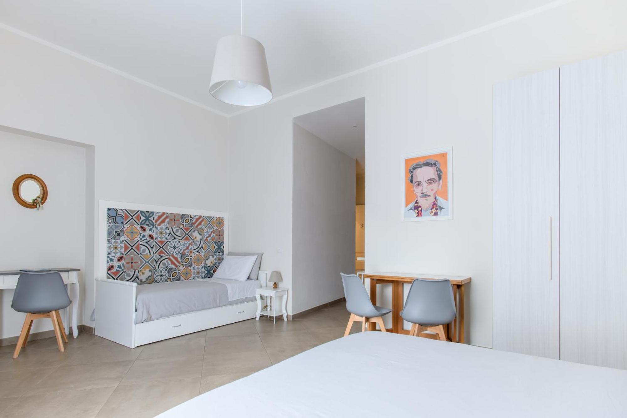 Tinellari Rooms Napels Buitenkant foto