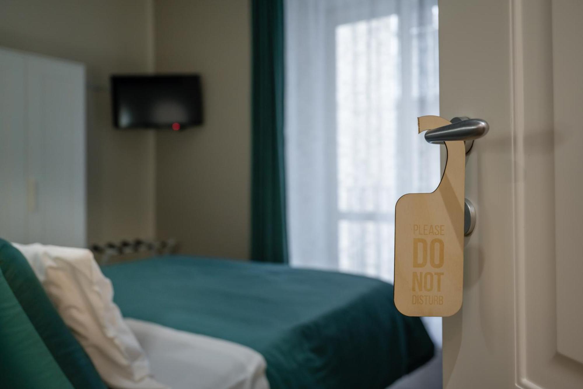 Tinellari Rooms Napels Buitenkant foto