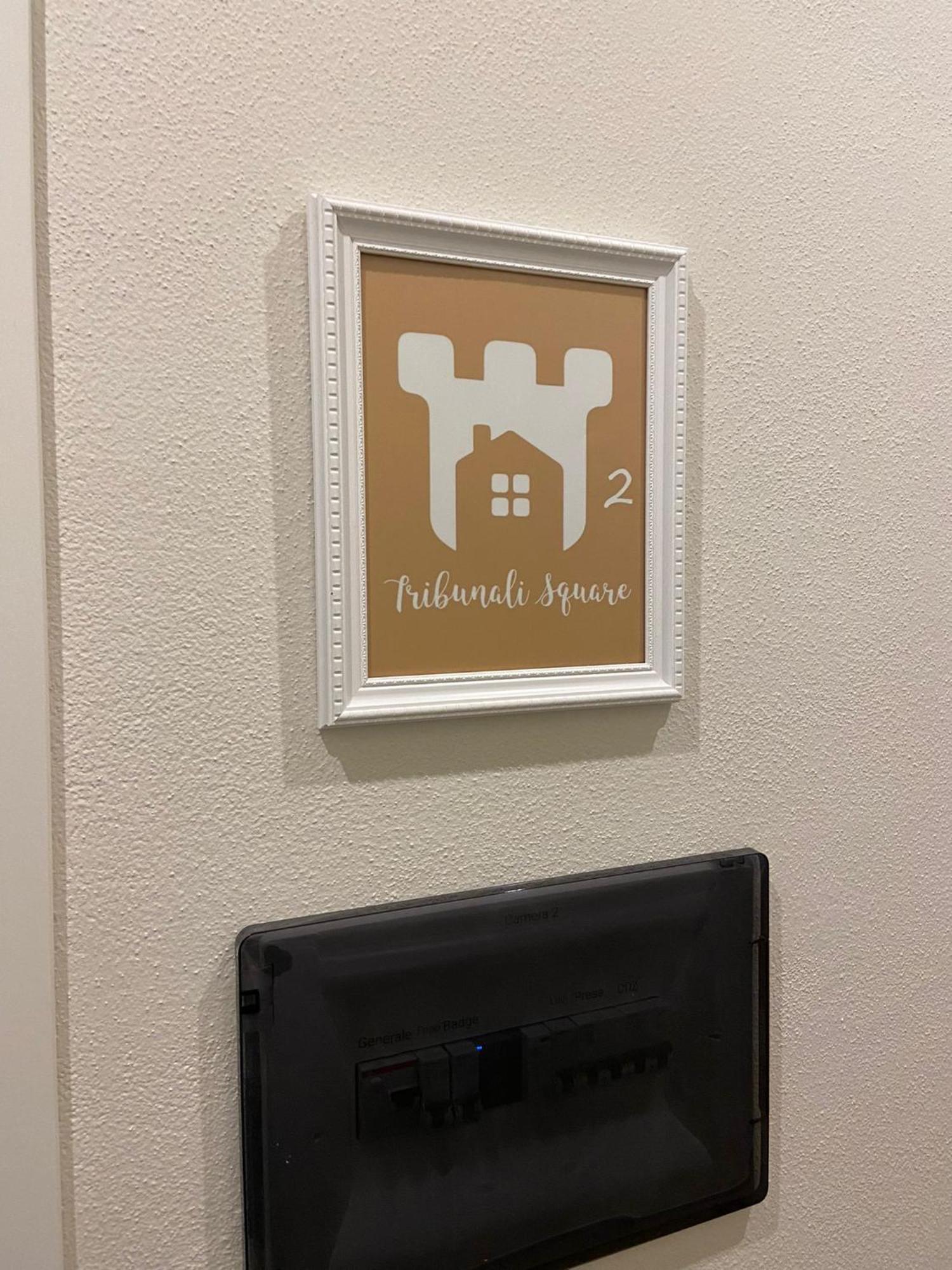 Tinellari Rooms Napels Buitenkant foto