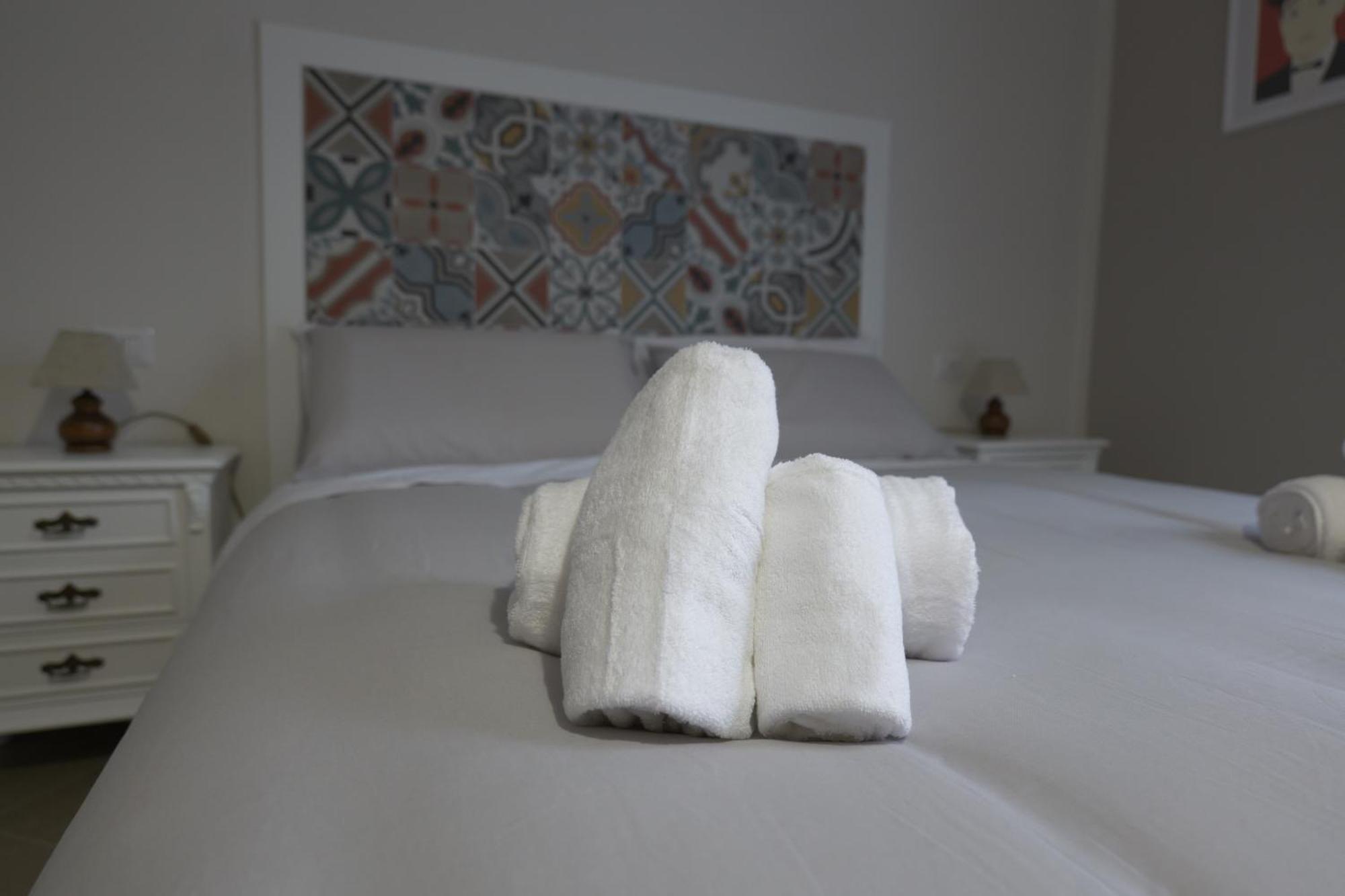Tinellari Rooms Napels Buitenkant foto